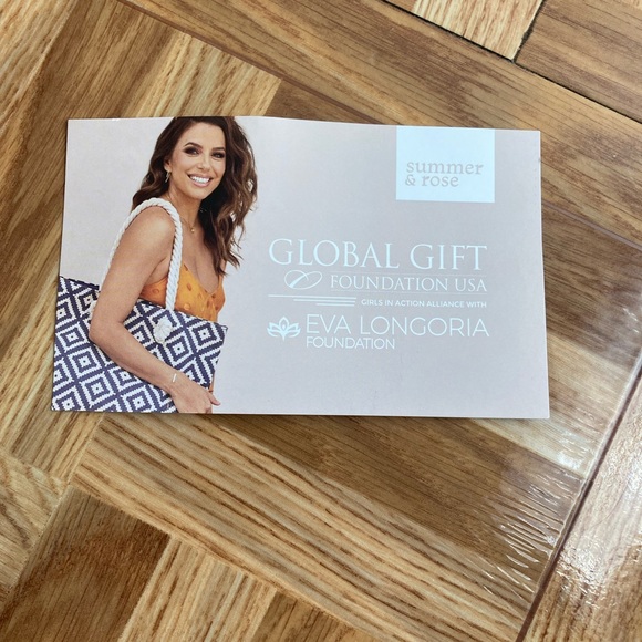 Summer & rose eva longoria beach bag NWOT - Picture 5 of 8